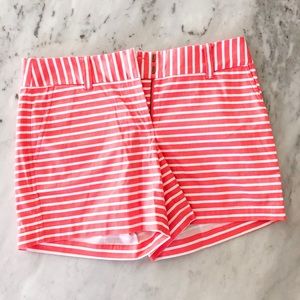 NEW (w/o tags)Vineyard Vines Stripe Coral Shorts